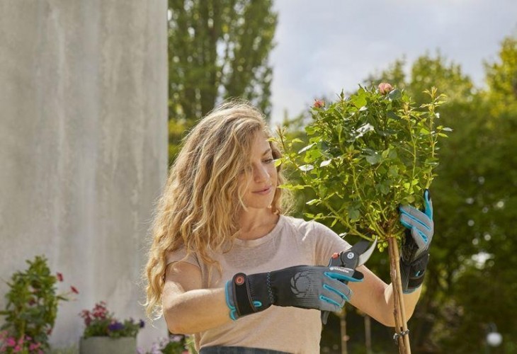 Перчатки трикотажные GARDENA 11540-20.000.00 для ухода за розами, размер m - изображение 2