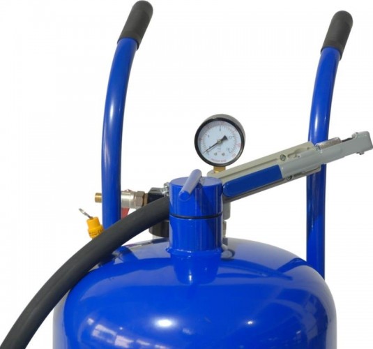 Пескоструйный аппарат AE&T T06510 38 л - изображение 3