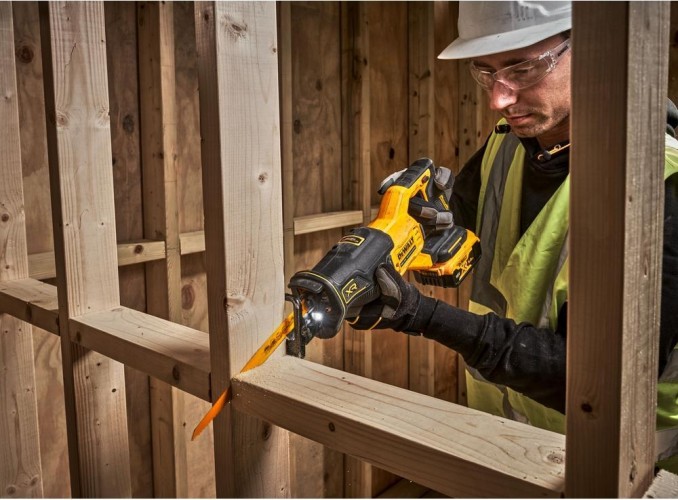 Пила сабельная аккумуляторная DeWALT DCS 382 N FLEXVOLT, бесщеточная, без АКБ и ЗУ DCS382N-XJ - изображение 5