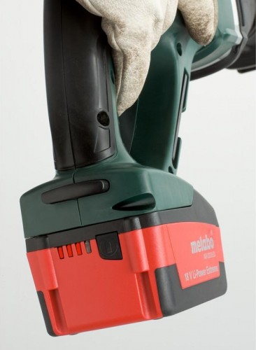 Пила сабельная аккумуляторная METABO ASE 18 LTX  без АКБ и З/У 602269850 - изображение 3