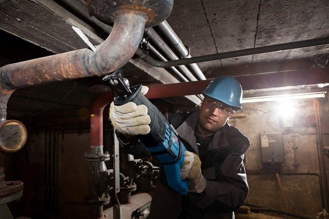 Пила сабельная сетевая BOSCH GSA 1300 PCE  060164E200 Кейс - изображение 4