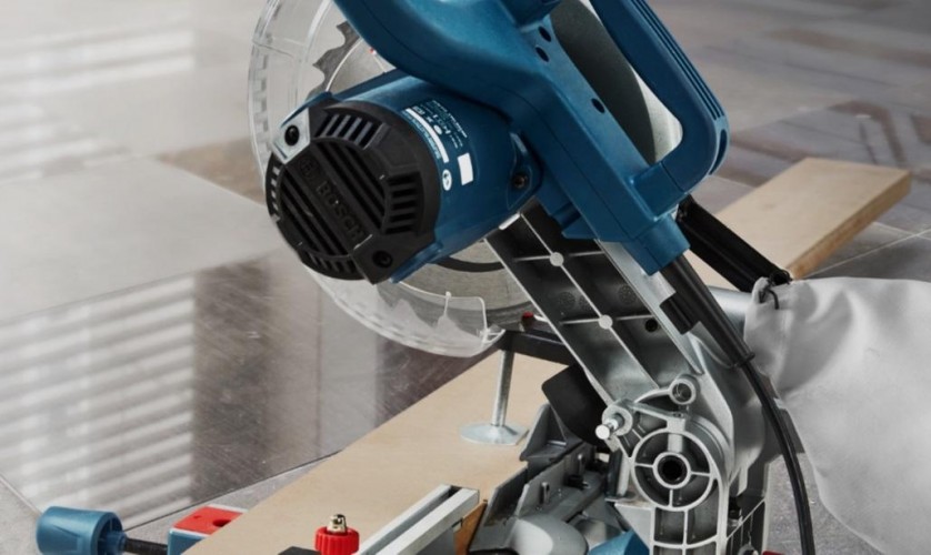 Пила торцовочная сетевая BOSCH GCM 216 0601B33000 - изображение 4