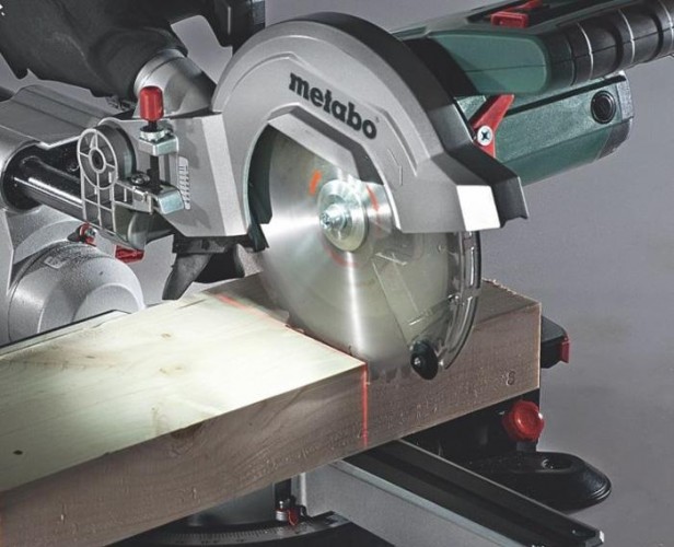 Пила торцовочная сетевая METABO KGS 305 M 619305000 - изображение 4