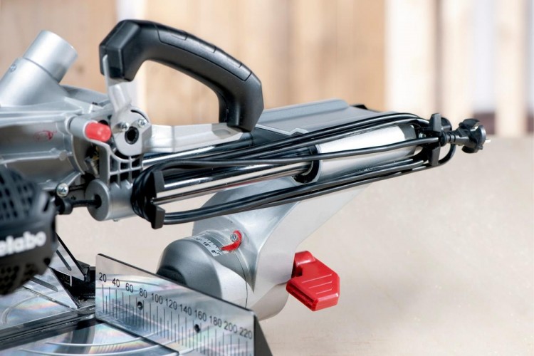 Пила торцовочная сетевая METABO KGS216M 690827000 дополнительный пильный диск - изображение 5