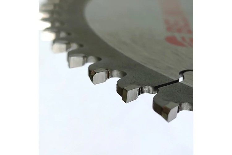 Пильный диск по алюминию и пластику BELMASH 305х3,0/30х80Т RD154A - изображение 2