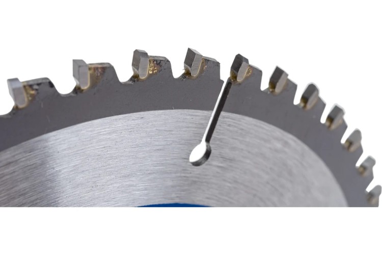 Пильный диск по алюминию ЗУБР Мультирез 165x20мм 48т 36907-165-20-48_z01 - изображение 3