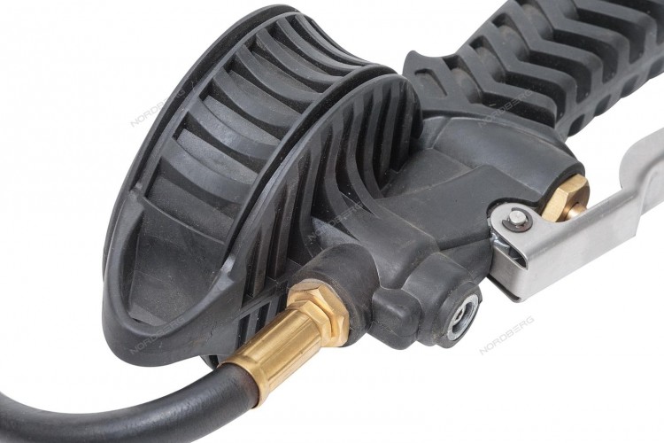 Пистолет NORDBERG Ti8D для подкачки колес, манометр цифровой - изображение 4