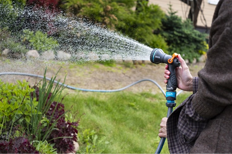 Пистолет-распылитель PLANTIC 39365-01 Multi Light, 8 режимов - изображение 2