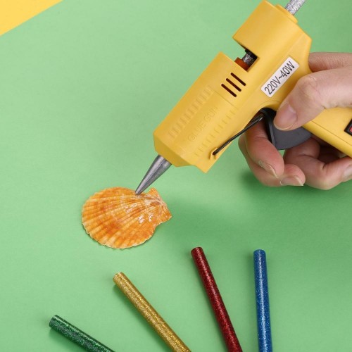 Пистолет термоклеевой сетевой DEKO DKGG40 SET 5 с набором цветных клеевых стержней (12 шт, 7 мм) 063-4970 - изображение 5