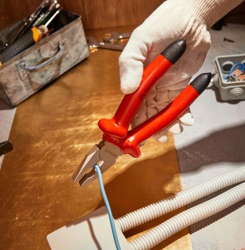 Плоскогубцы диэлектрические REXANT 12-4613-3 комбинированные 200мм, до 1000B - изображение 3