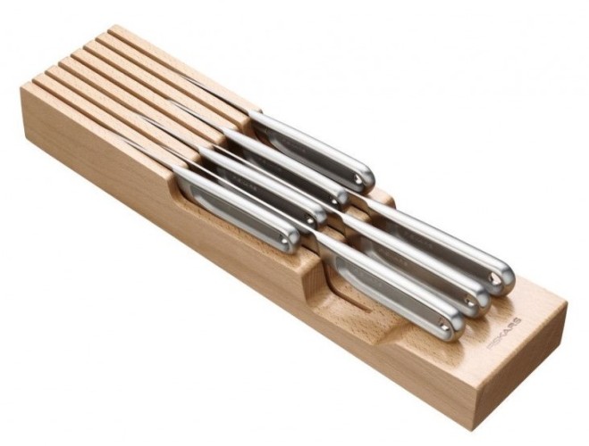 Подставка FISKARS 1062890 деревянная для ножей