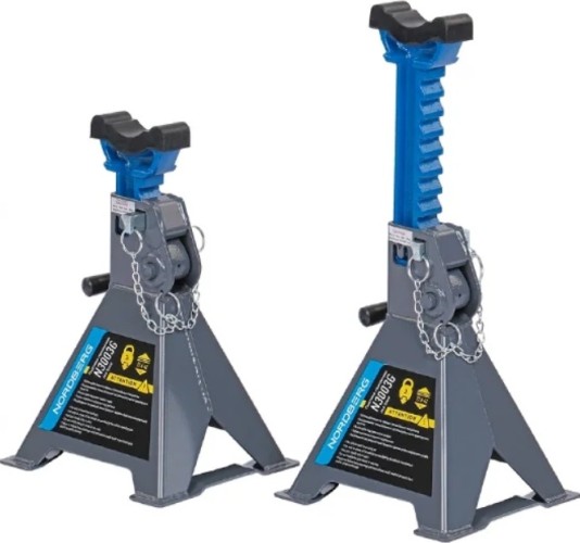 Подставка под автомобиль NORDBERG N3003G страховочная с опорными пластинами, 3 т (комплект