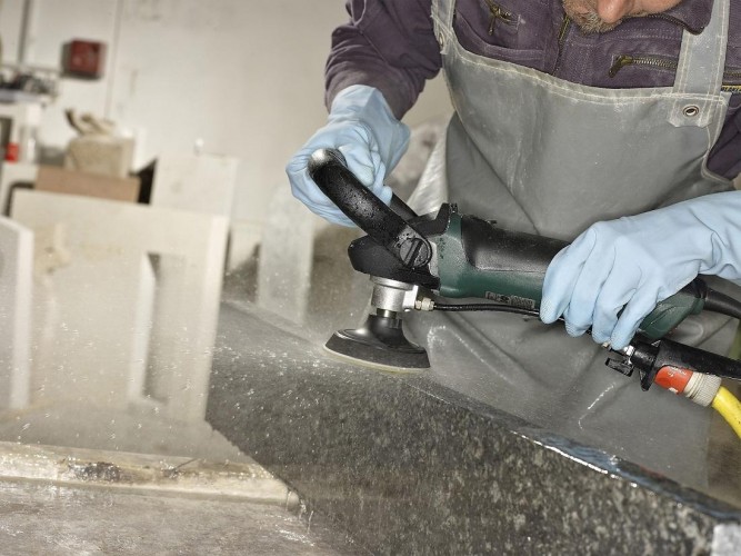 Полировальная машинка METABO PWE 11-100 602050000 - изображение 4