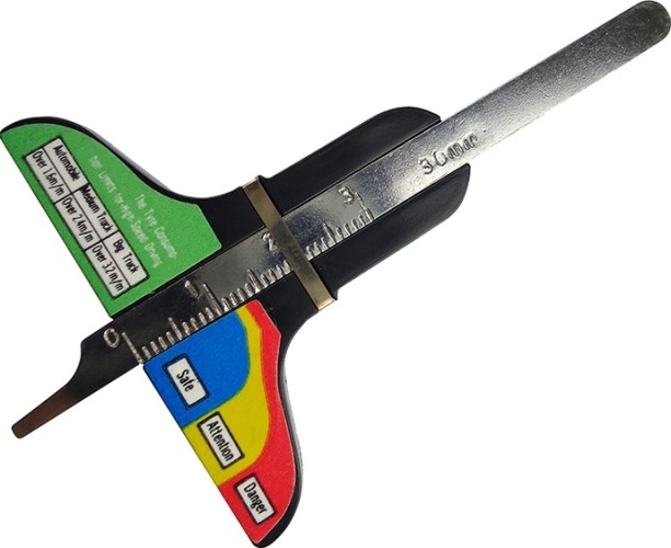 Приспособление для измерения глубины протектора МАСТАК 240-00001