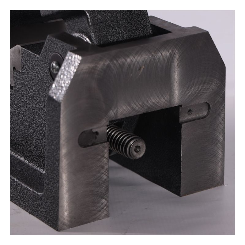 Тиски PROMA SVT-100/80 для кругляка - изображение 4