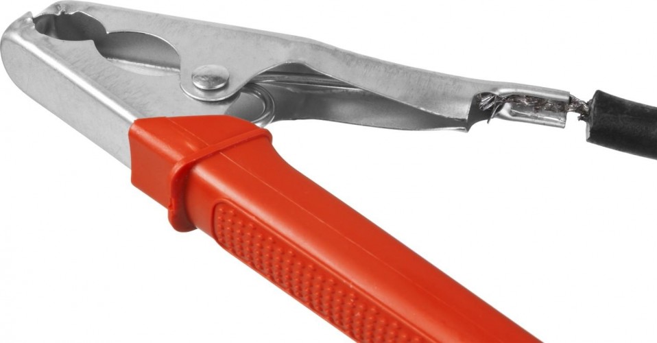 Провода для прикуривания ЗУБР пусковые морозостойкие (200 а, 2 м., в сумке) 59330-200-2 - изображение 4