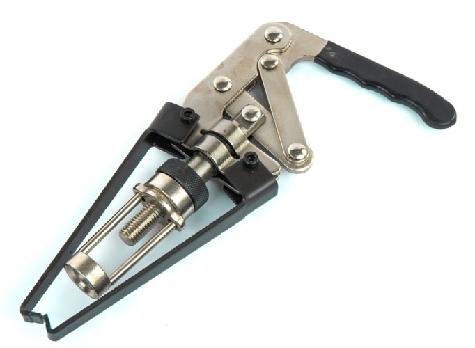 Рассухариватель клапанов ARNEZI R7720018 универсальный, верхнего расположения