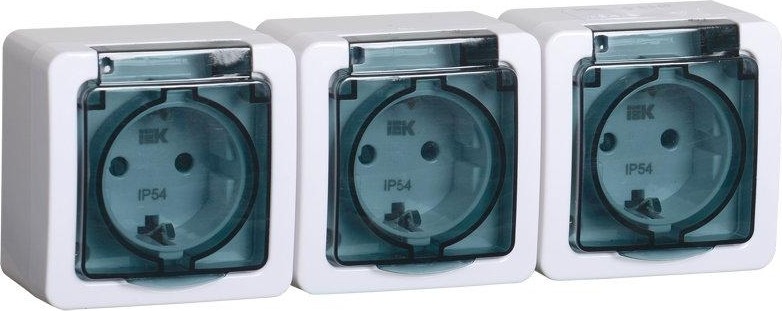 Розетка IEK Гермес Plus РСб23-3 3-м оп 16а ip54 с заземл. с дым. крышкой ERMP32-K03-16-54-EC
