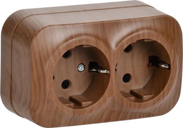 Розетка IEK Glory РС22-3 2-м оп 16а с заземл. дуб ERH21-K24-16