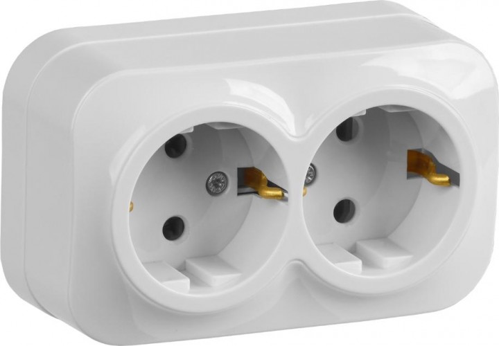 Розетка IEK Glory РС22-3 2-м оп 16а с заземл. бел. ERH21-K01-16