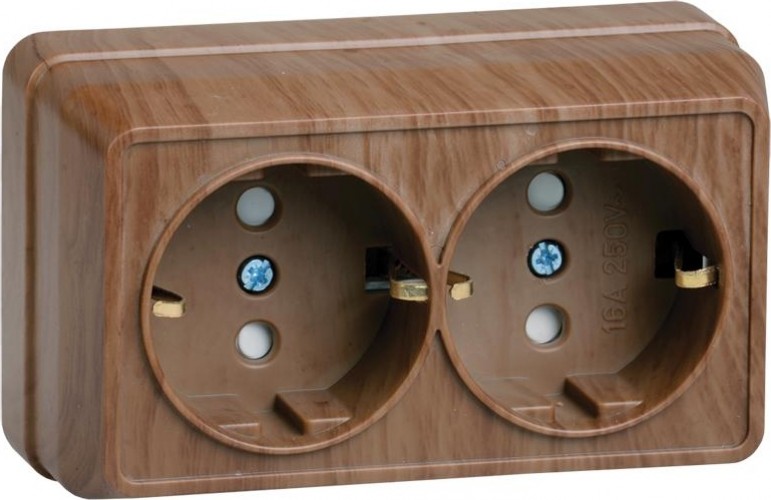 Розетка IEK Октава РСш22-3 2-м оп 16а ip20 с заземл. защ. шторки дуб ERO24-K04-16-DC