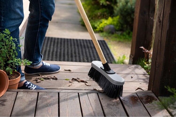 Щетка- насадка универсальная PLANTIC Light 13161-01 - изображение 3