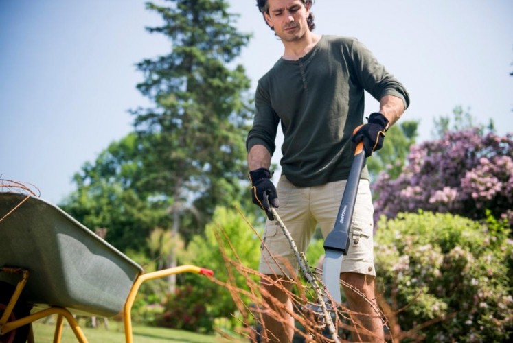 Секач FISKARS WoodXpertXA23, для сучьев (большой) 1003621 1003621 - изображение 3