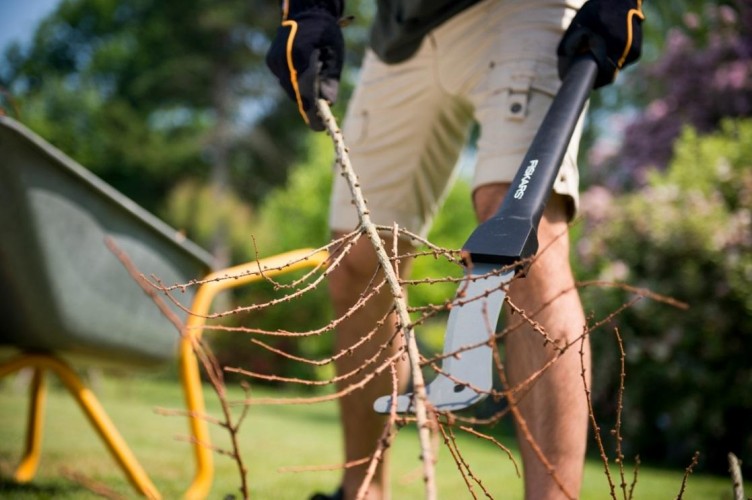 Секач FISKARS WoodXpertXA23, для сучьев (большой) 1003621 1003621 - изображение 5