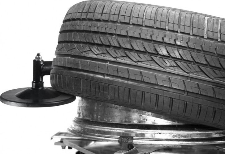 Шиномонтажный стенд AE&T М-221ВР6 автомат с рукой 380 В (два места) M-221BP6 (380) - изображение 3