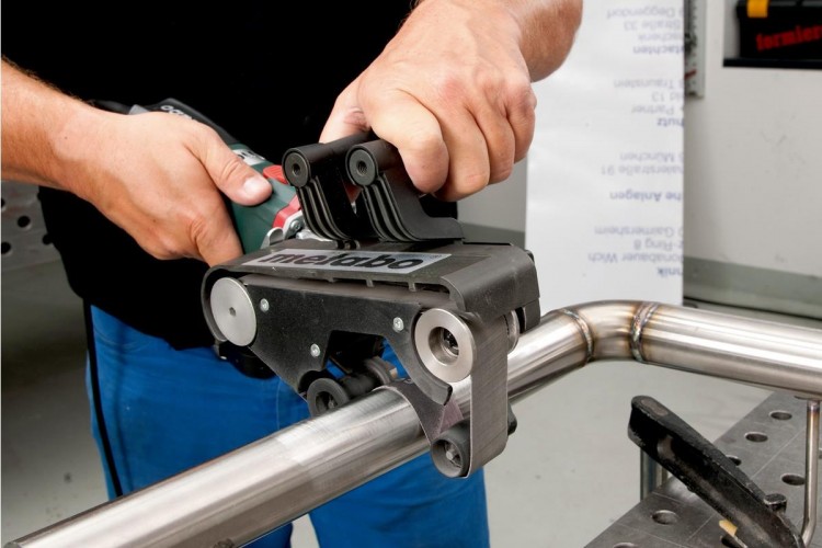 Шлифмашина ленточная сетевая METABO RBE 9-60 Set 602183510 - изображение 4