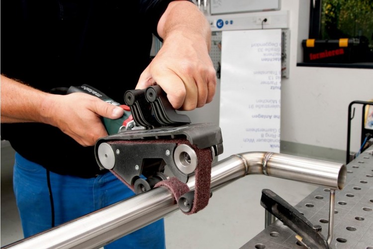 Шлифмашина ленточная сетевая METABO RBE 9-60 Set 602183510 - изображение 5