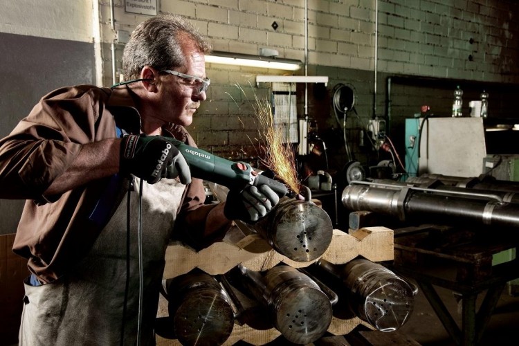 Шлифмашина прямая сетевая METABO GE 710 Plus 600616000 - изображение 2