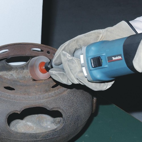 Шлифмашина прямая сетевая MAKITA GD 0810 C GD0810C - изображение 2