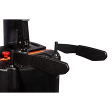 Штабелер электрический самоходный SIBLINE CL1556W 1,5Т 5,6М с платформой, cвинц-кислотн АКБ - изображение 10