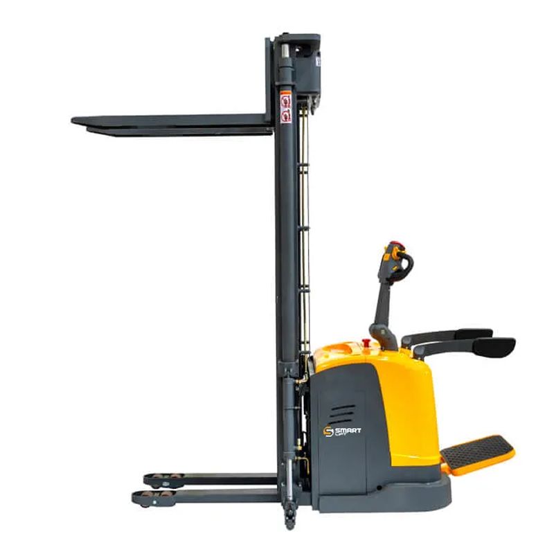 Самоходный электрический штабелер SMARTLIFT CDDK20 2000 кг; 6,5 м; 24В / 300Ач - изображение 2