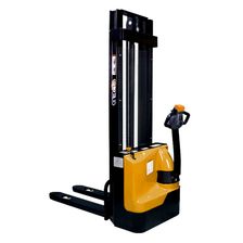 Самоходный электрический штабелер SMARTLIFT ES15-15ES 1500 кг; 4,15 м; 24В / 125Ач - изображение 2