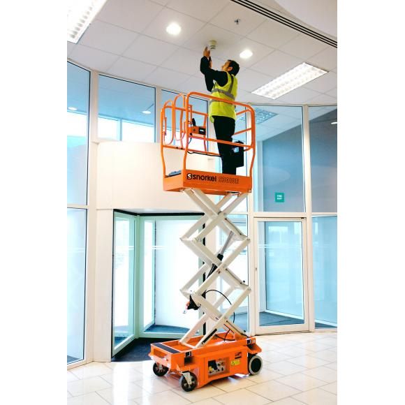 Самоходный подъемник Snorkel S3010E - изображение 2