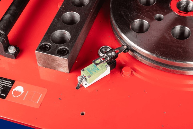 Станок для гибки арматуры VEKTOR GW40 с доводчиком 3244 - изображение 3