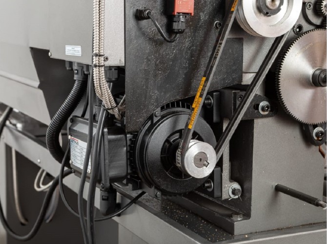 Станок токарный JET BD-13G по металлу, 400 B JRM113T - изображение 4