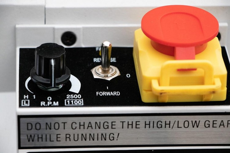 Станок токарный PROMA SM-300E 25951830 - изображение 4