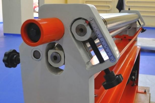 Станок вальцовочный STALEX ESR-1550х3,5 электромеханический 391106 - изображение 3