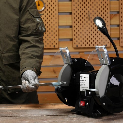 Станок заточной DEKO DKGM400-200 с лампой 063-4324 - изображение 5