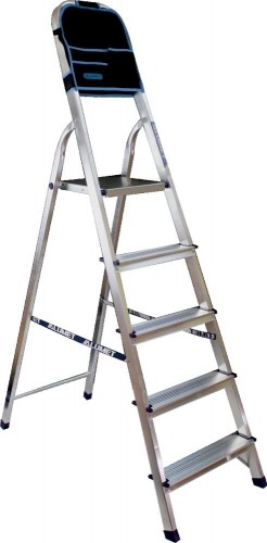 Стремянка алюминиевая АЛЮМЕТ АМ 707 АК 7 ст. с органайзером Ам707АК