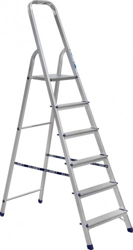 Стремянка алюминиевая АЛЮМЕТ АМ 706 6 ступеней Ам706