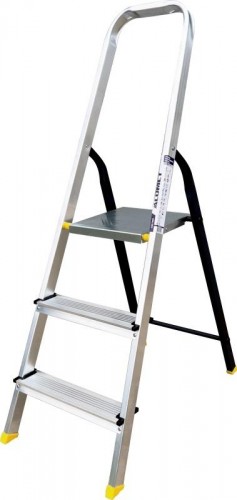 Стремянка алюминиевая АЛЮМЕТ АМS 7803 3 ступени, со стальной задней ногой АМS7803