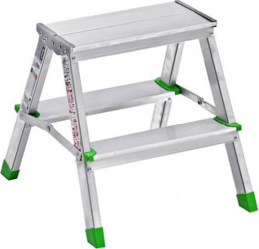 Стремянка алюминиевая Sarayli 2 ступени двухсторонняя 3102