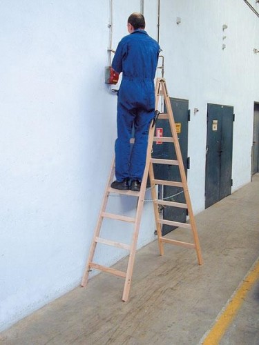 Стремянка деревянная KRAUSE  8 перекладин, двухсторонняя 170101 - изображение 2