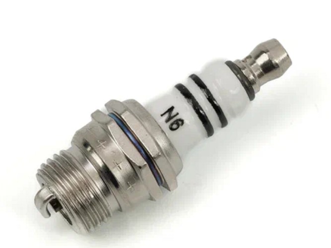 Свеча зажигания CHAMPION N6 igp (двухтактные двигатели culloch) посадка конус