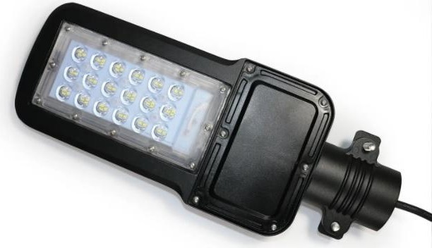 Светильник уличный GAUSS Qplus 30w 3600lm 5000k 120-260v ip65 370*145*45мм черный 629535330