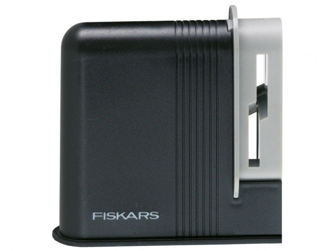Точилка FISKARS 1000812 для ножниц Clip-Sharp